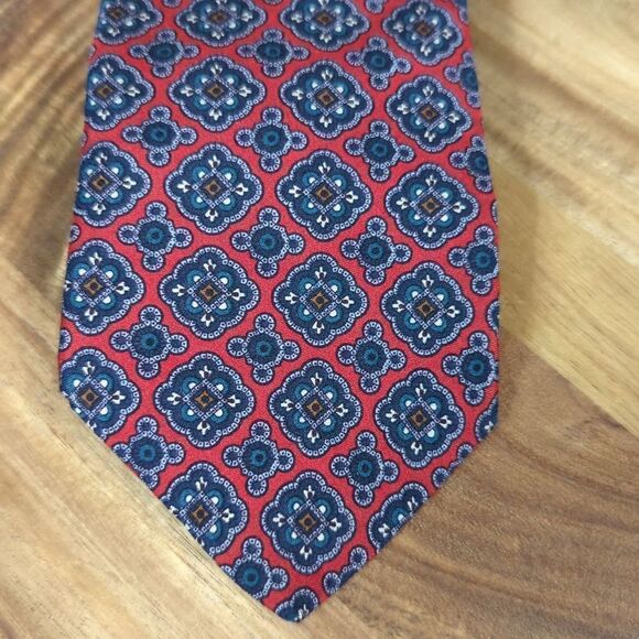 Bert Pulitzer Vintage tie Marshall Field's‎ red blue geometric 100% silk - Picture 2 of 5